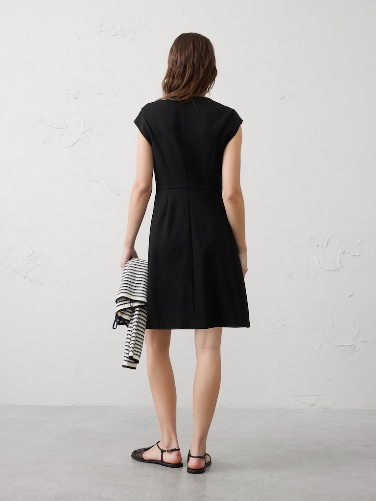 Ponte Seamed Hourglass Mini Dress