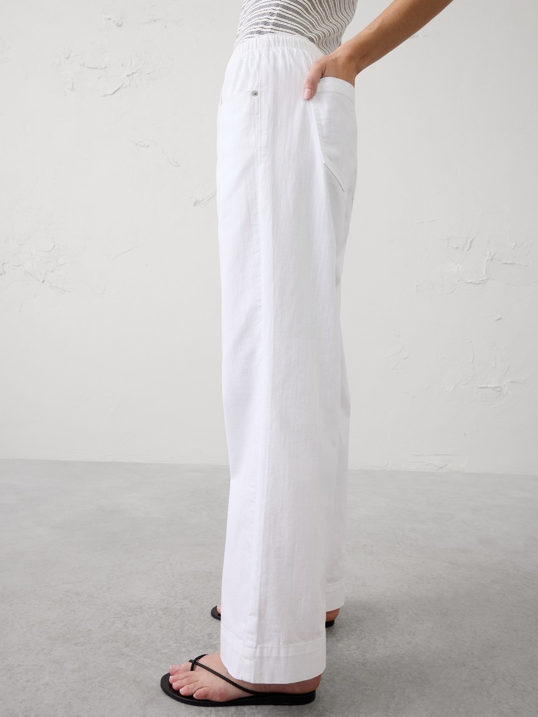 Wide-Leg Mid-Rise Summerweight Pull-On Jean