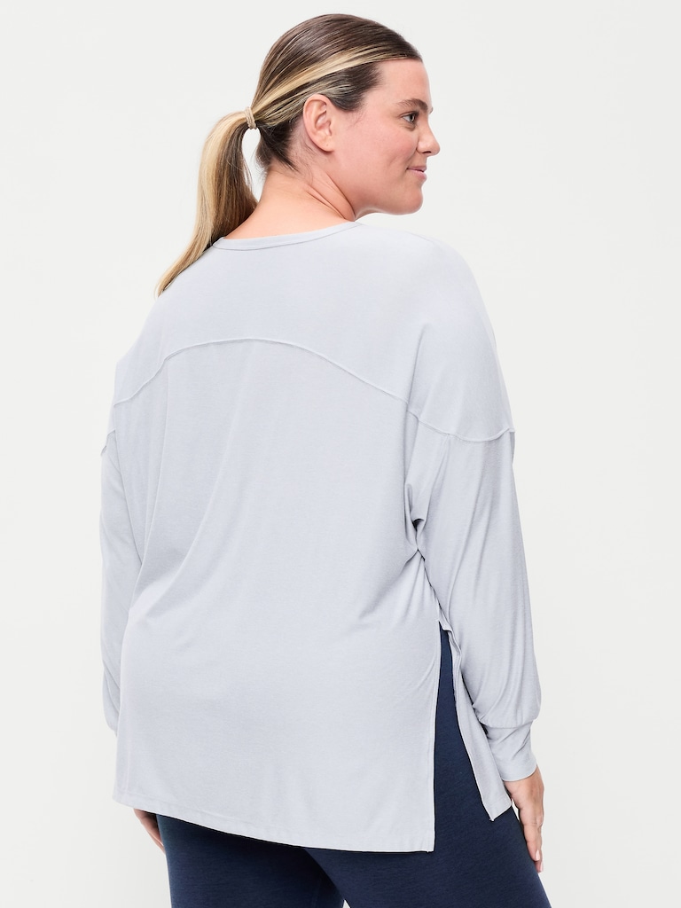 CloudMotion Long-Sleeve Tunic