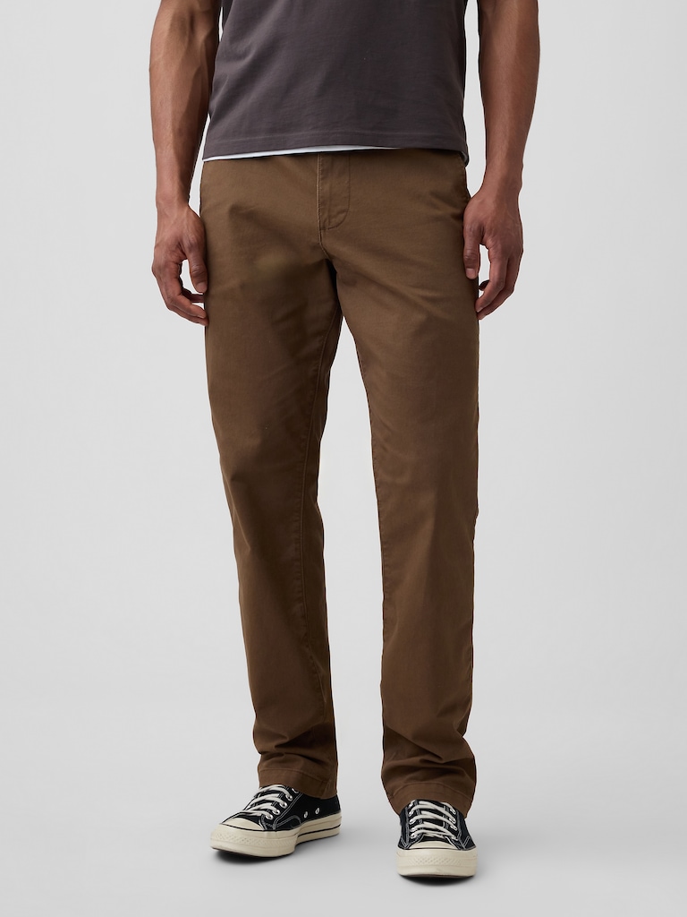 GapFlex Essential Khakis in Straight Fit
