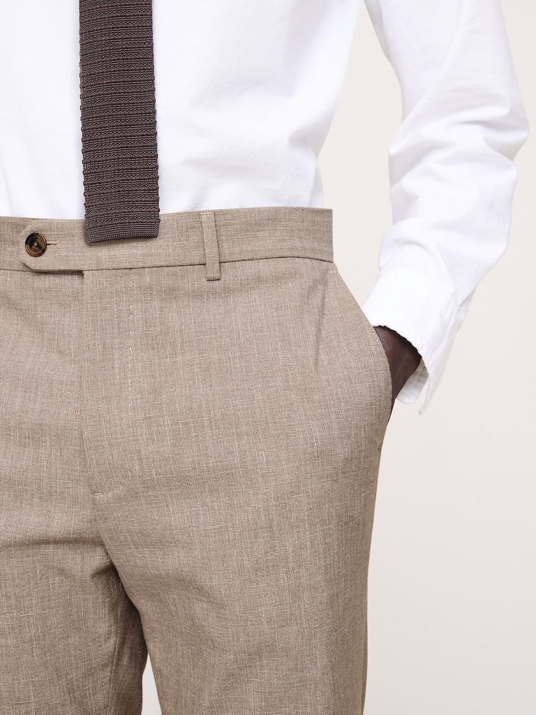 Slim Wrinkle-Resistant Dress Pant