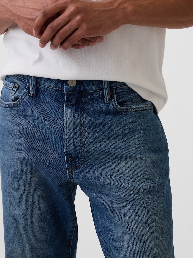 Straight Jeans