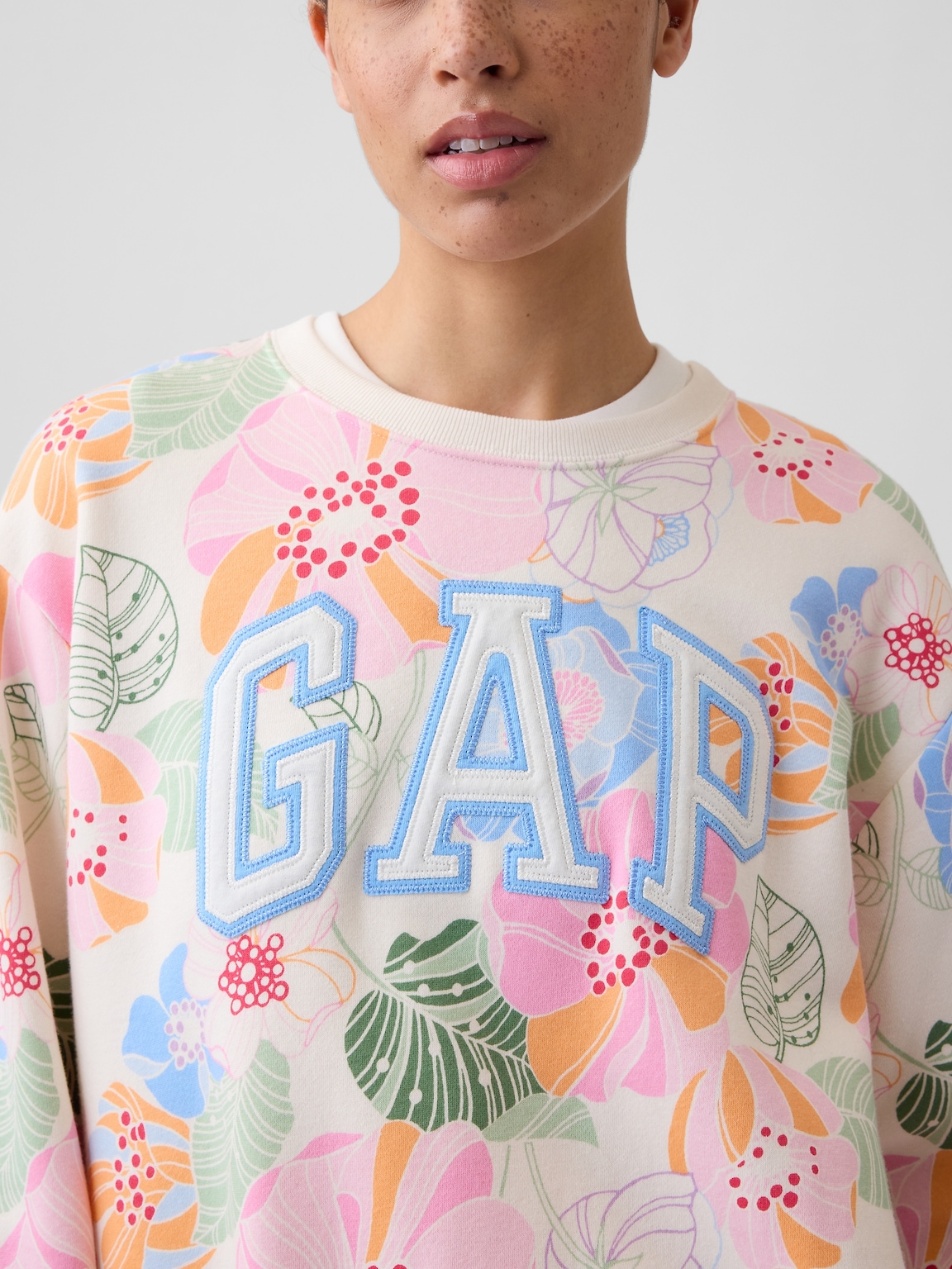 Gap Logo Sweatshirt