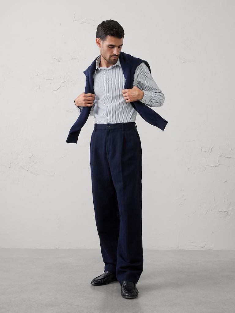 Slim-Fit Untucked Dress Shirt