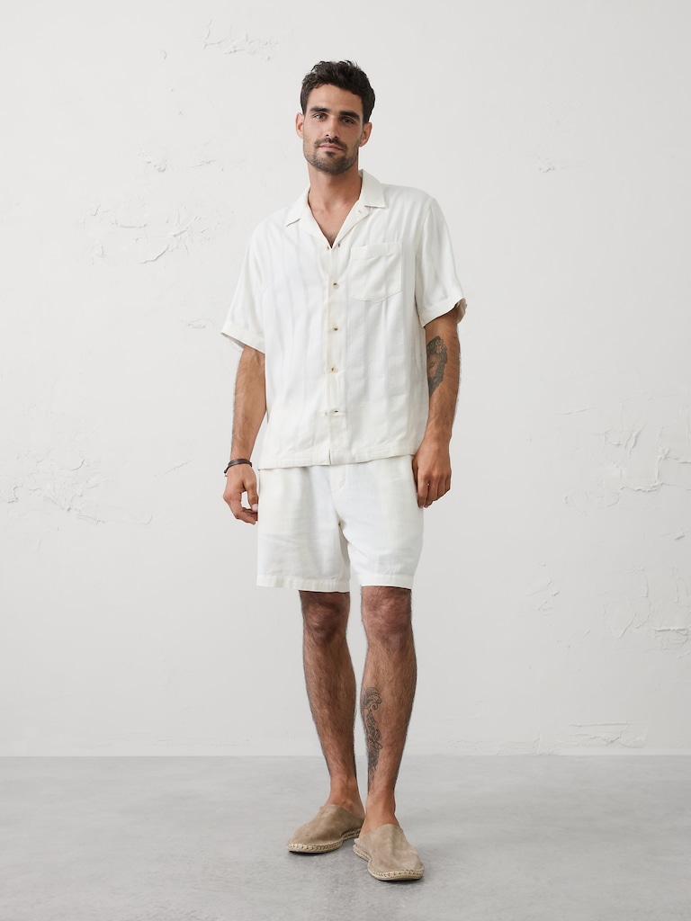 Standard-Fit Seersucker Resort Shirt