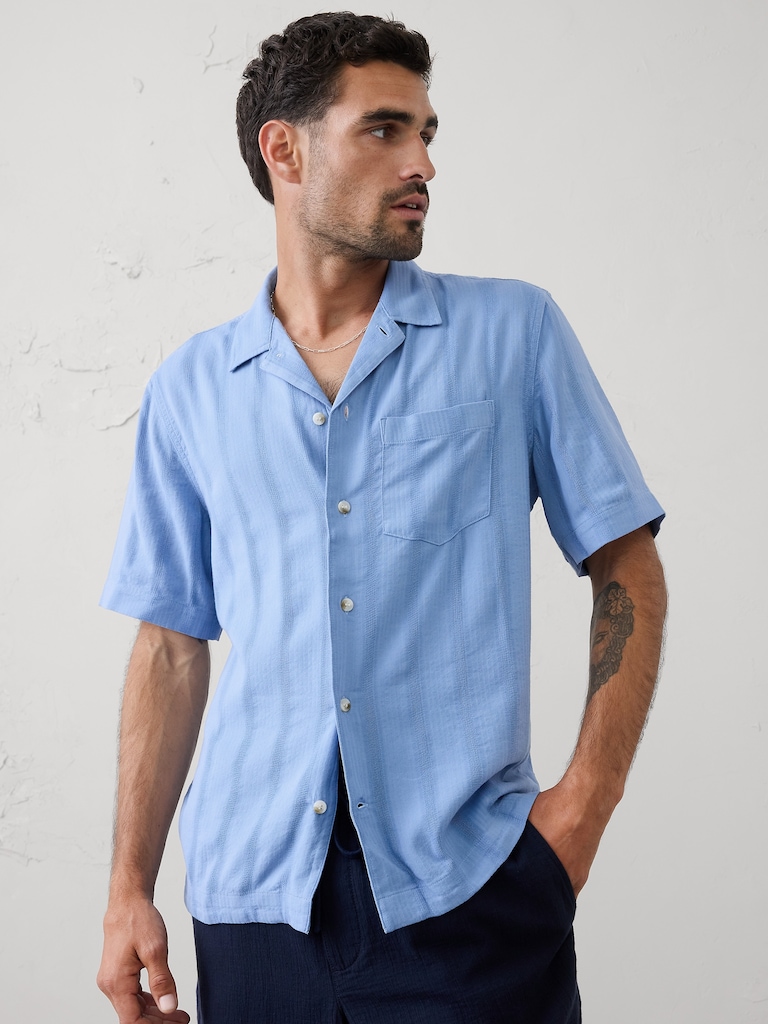 Standard-Fit Seersucker Resort Shirt
