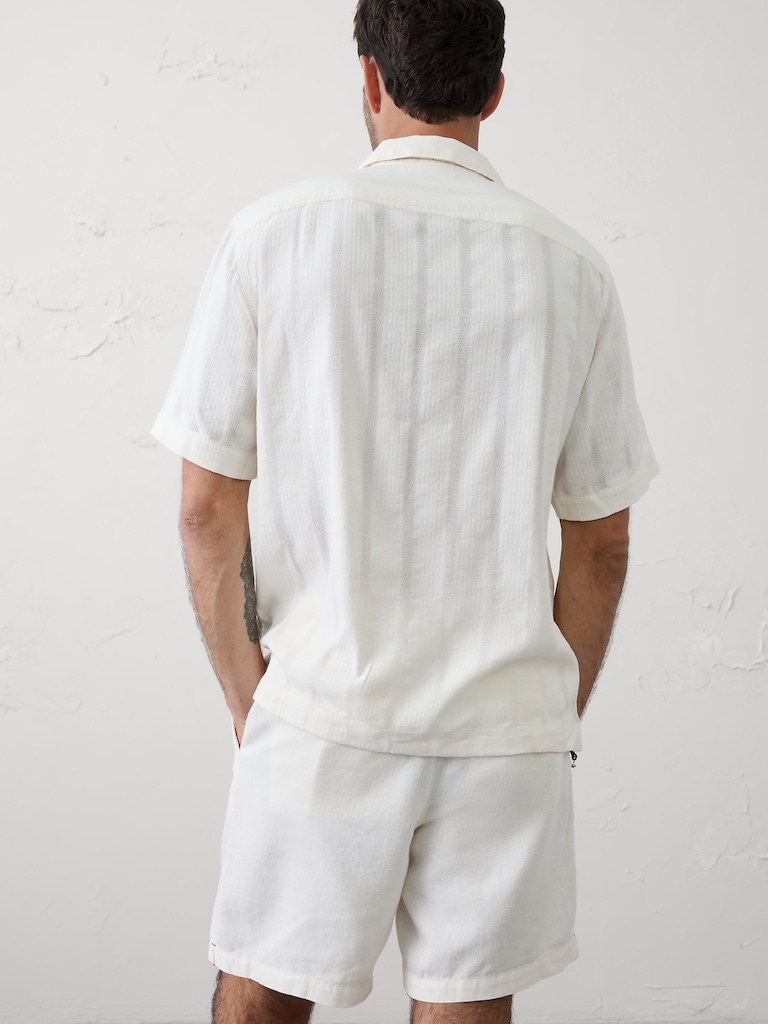 Standard-Fit Seersucker Resort Shirt