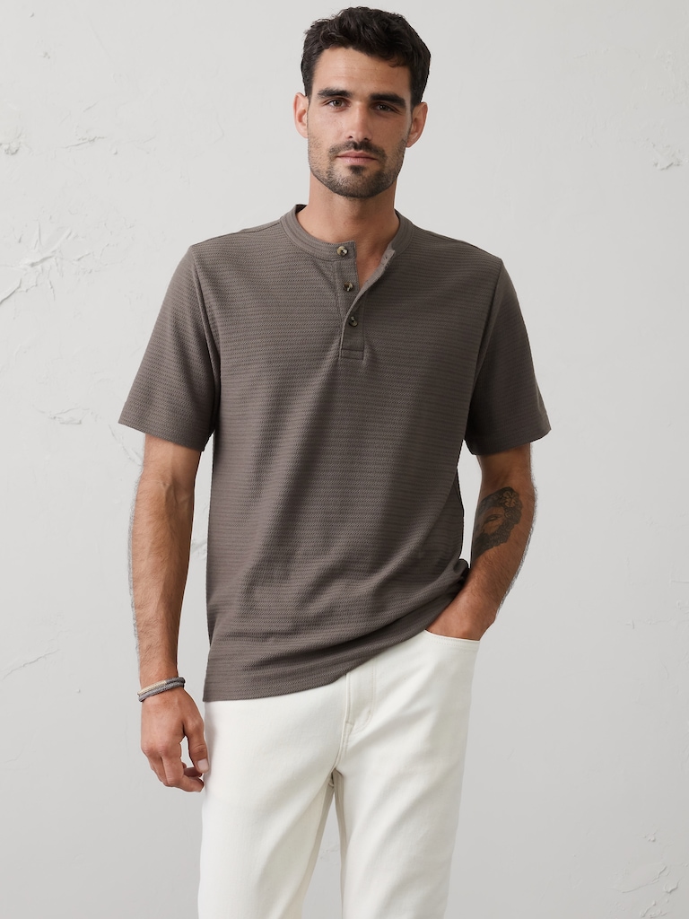 Standard-Fit Textured Henley