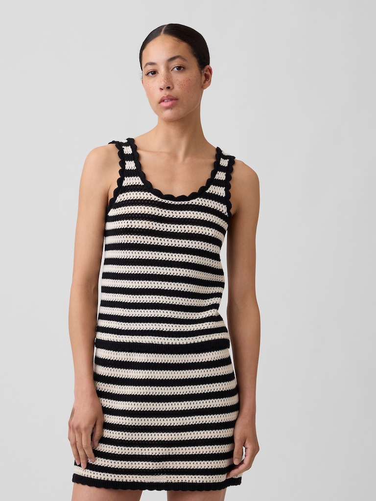 Crochet Scoopneck Tank Top