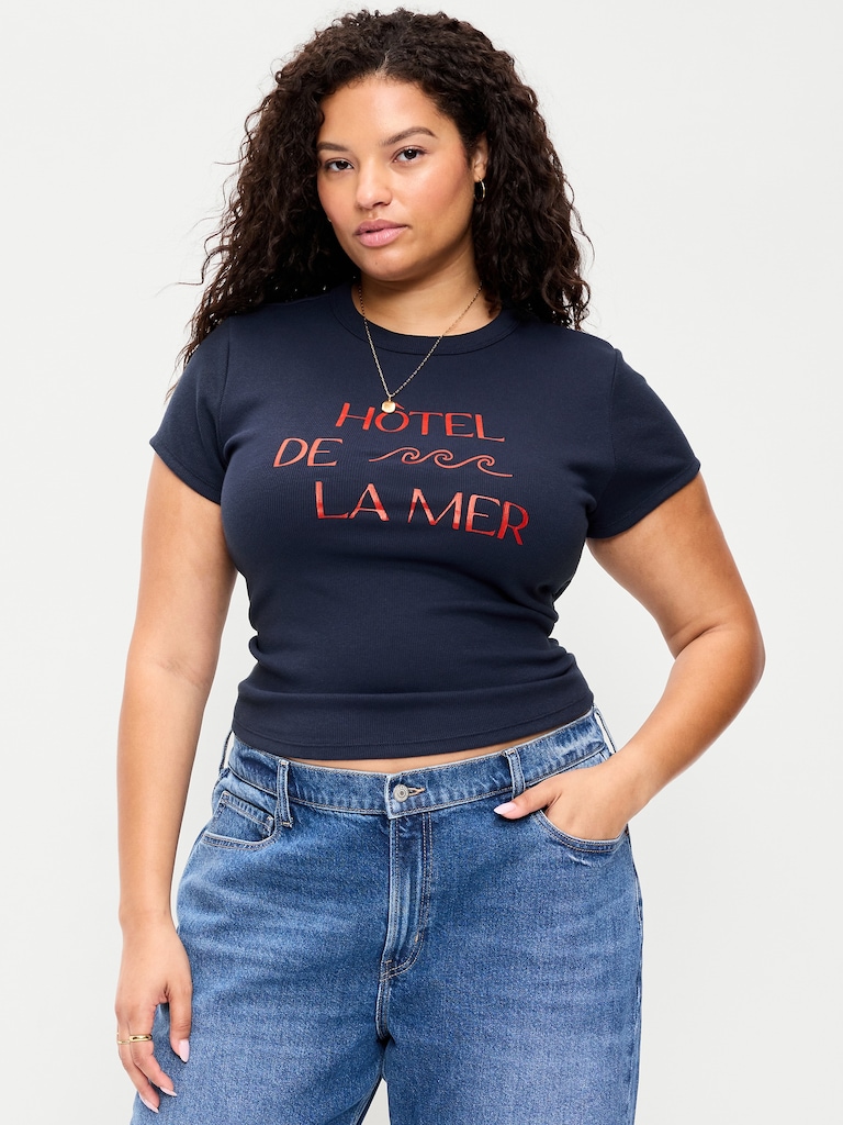 Snug Graphic T-Shirt