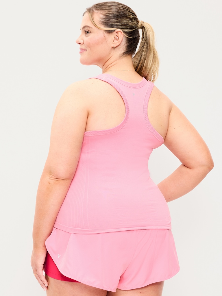Fluid Seamless Fitted Tank Top