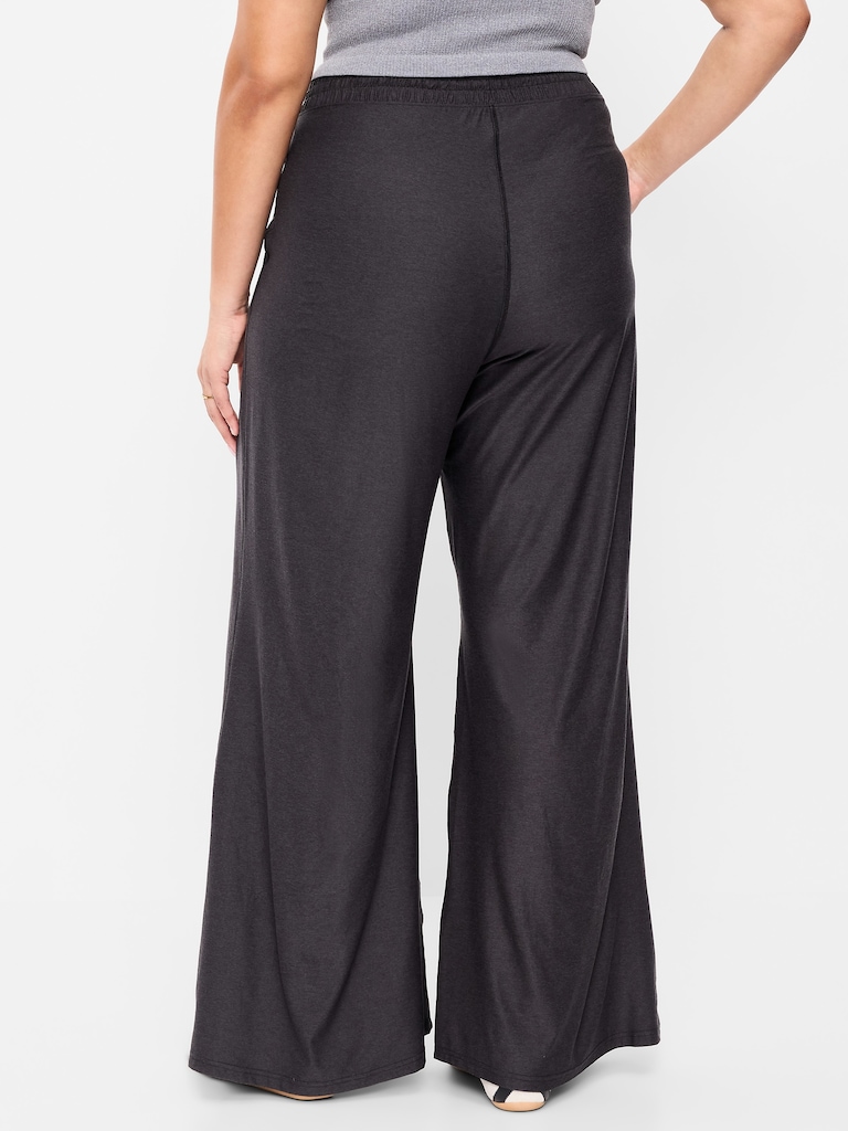 High-Waisted CloudMotion Wide-Leg Pants
