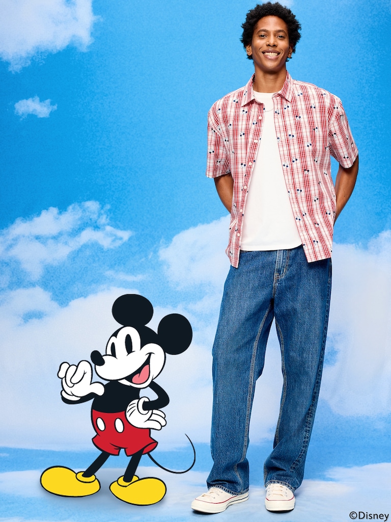 Old Navy x Disney Mickey Mouse Loose Fit Plaid Shirt for Men