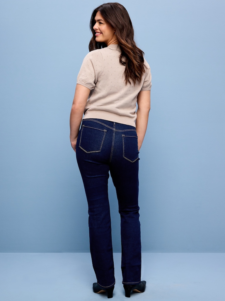 Mid-Rise Wow Boot-Cut Jeans