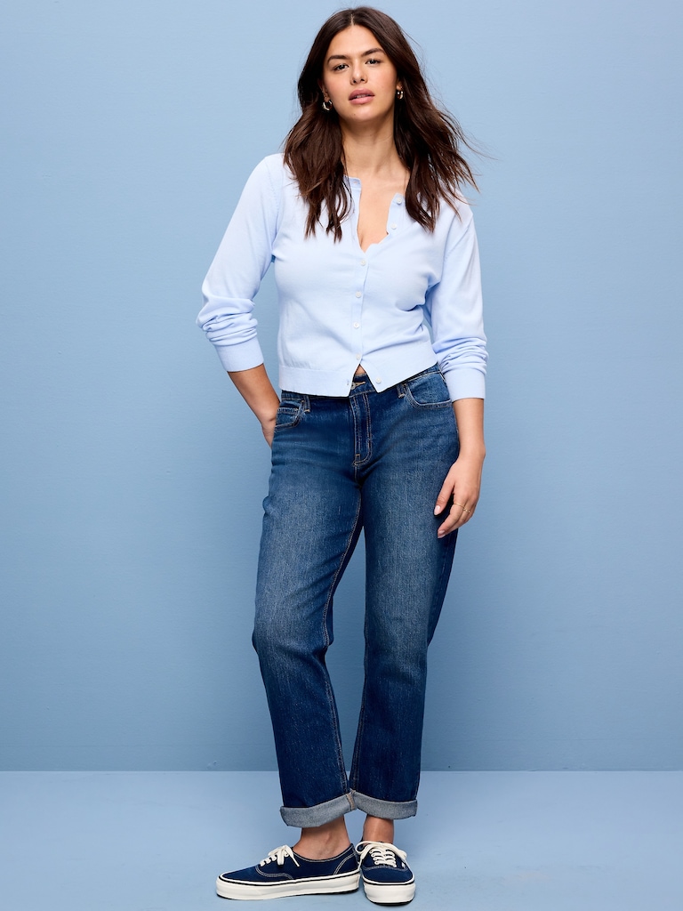 Mid-Rise Wow Boyfriend Straight Jeans