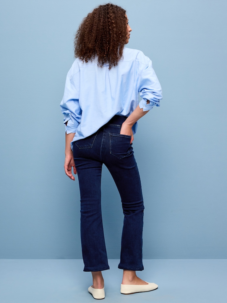 High-Waisted Weekender Pull-On Crop Flare Jeans