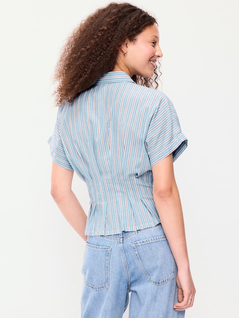 Slim Short-Sleeve Cinched-Waist Button-Down Shirt