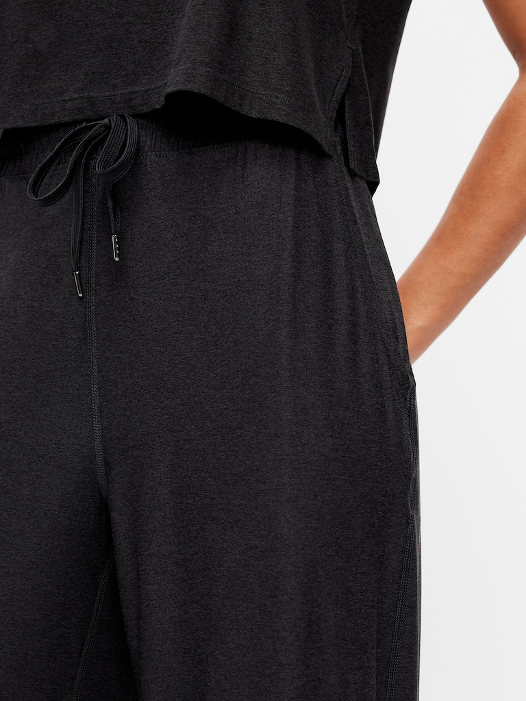 High-Waisted CloudMotion Wide-Leg Pants