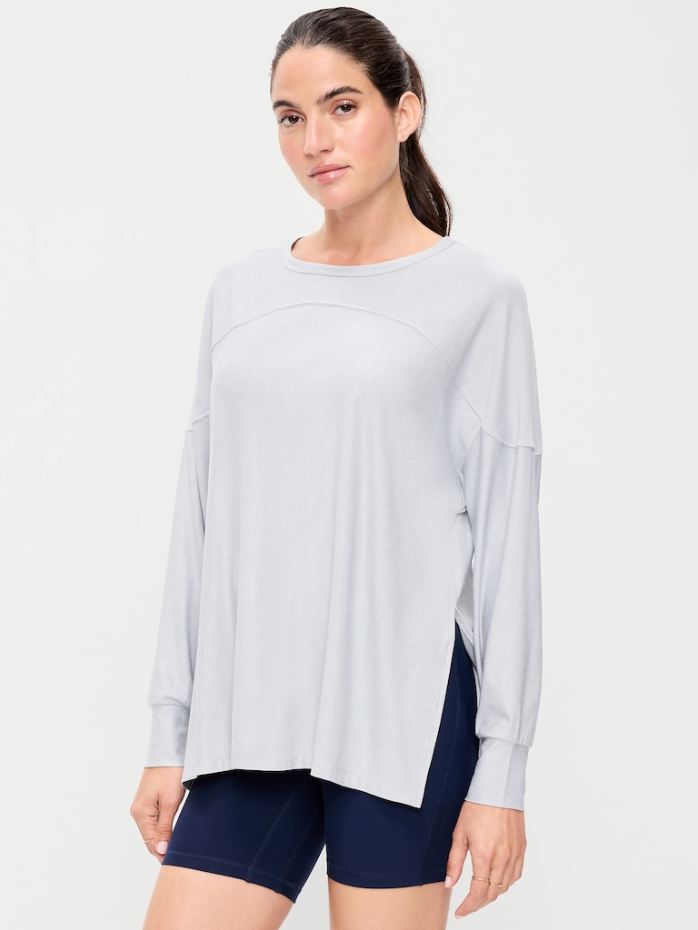 CloudMotion Long-Sleeve Tunic