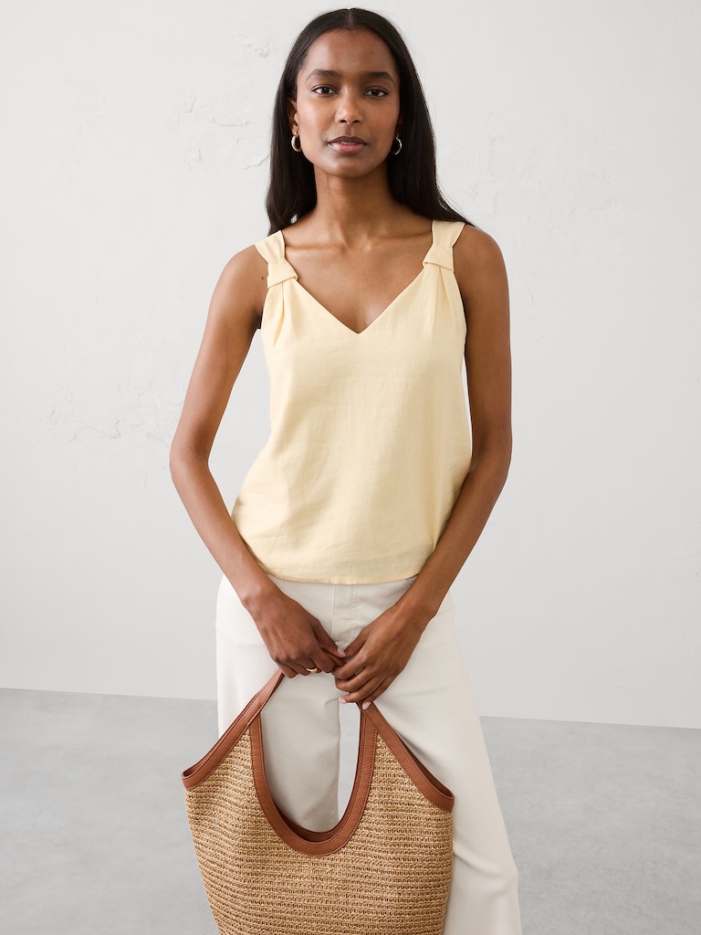 Linen-Blend Knotted Top