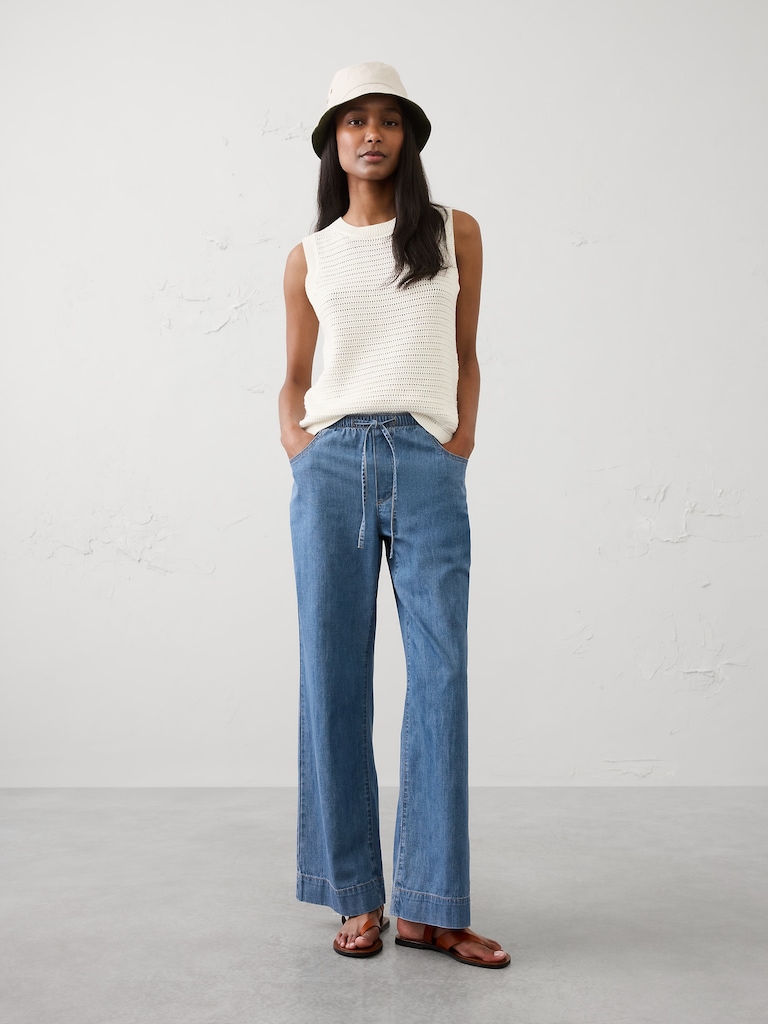 Wide-Leg Mid-Rise Summerweight Pull-On Jean