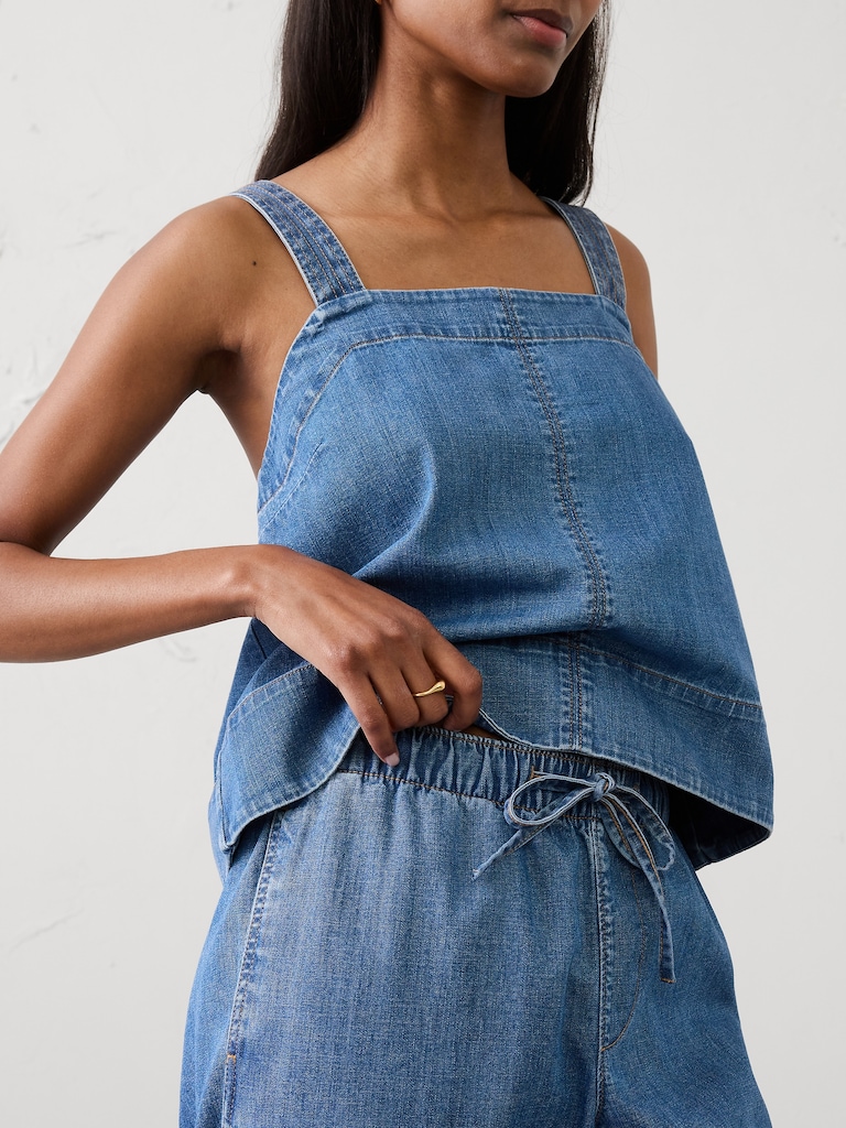 Straight-Leg Mid-Rise Summerweight Pull-On Jean