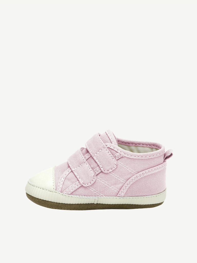 Robeez Joleen First Kicks