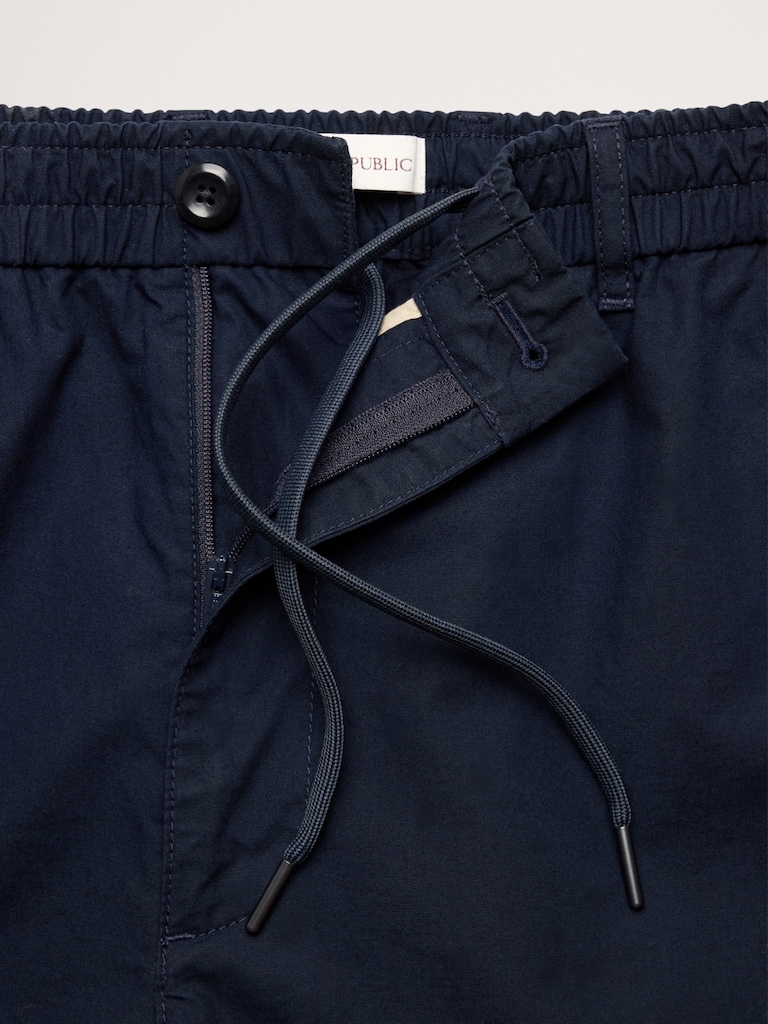 The Weekender 7" Pull-On Short in Cotton