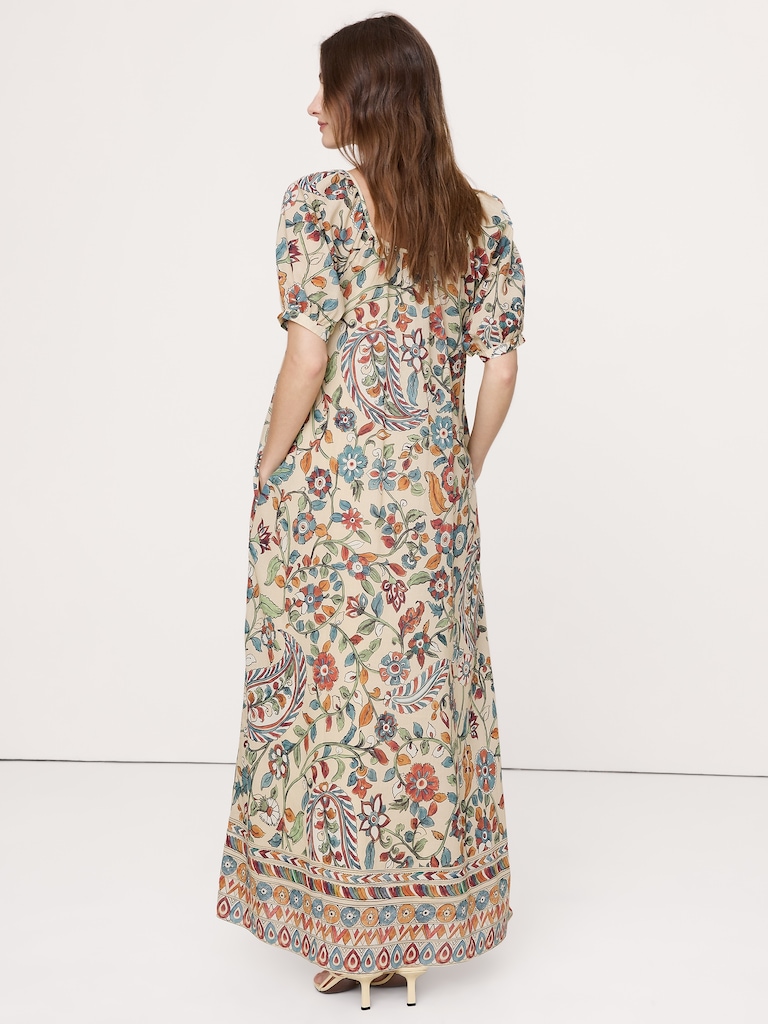 Lightweight Cotton Scoop-Neck Maxi Dress