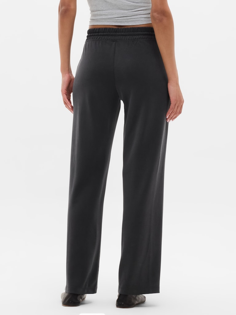 Seasoft Mid Rise Straight Pant