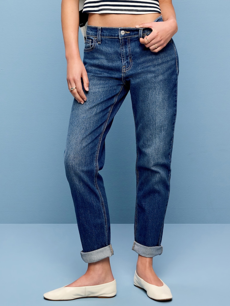 Mid-Rise Wow Boyfriend Straight Jeans