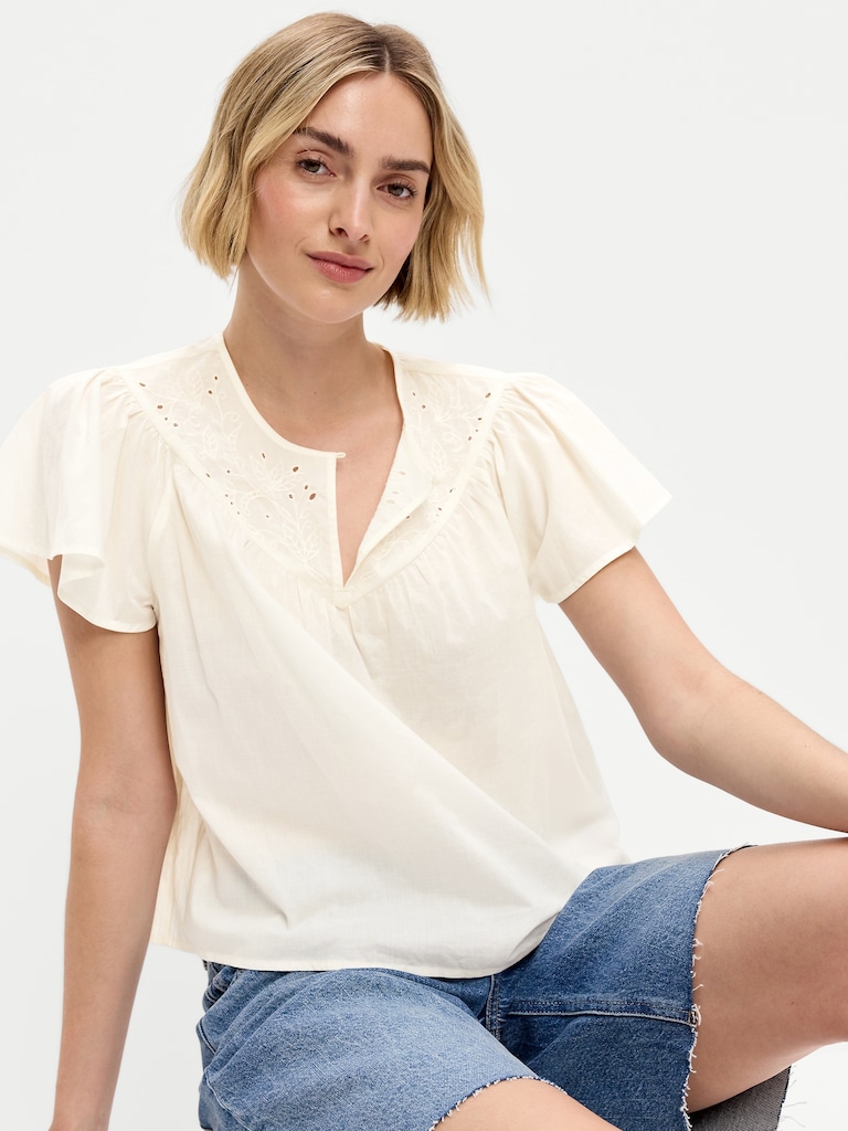 Short-Sleeve Embroidered Trousseau Top