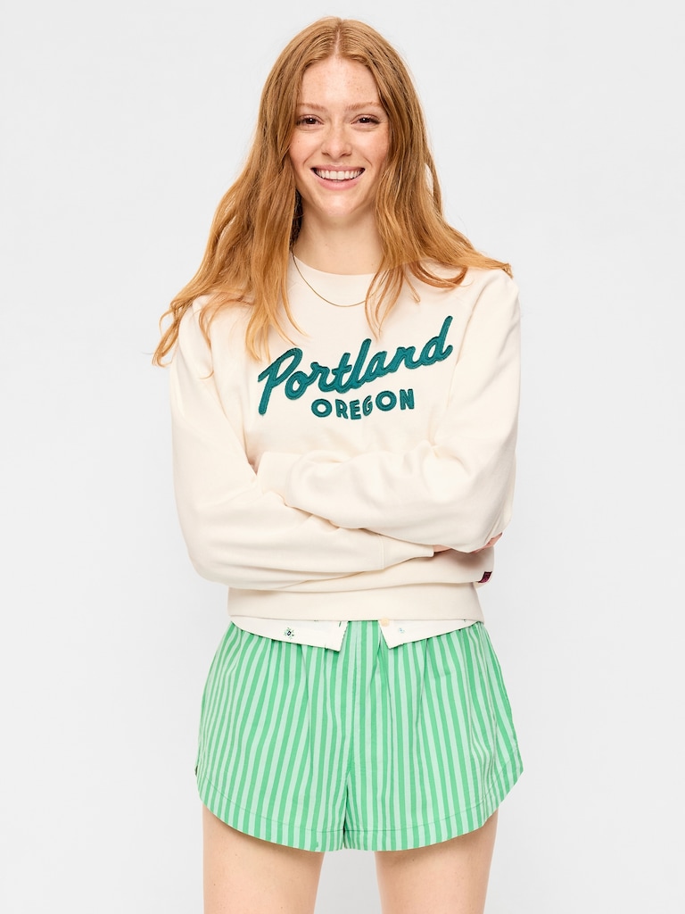 Oversized Raglan Sweatshirt