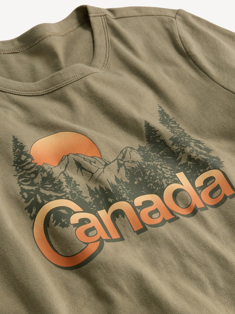 Canada Logo Graphic T-Shirt
