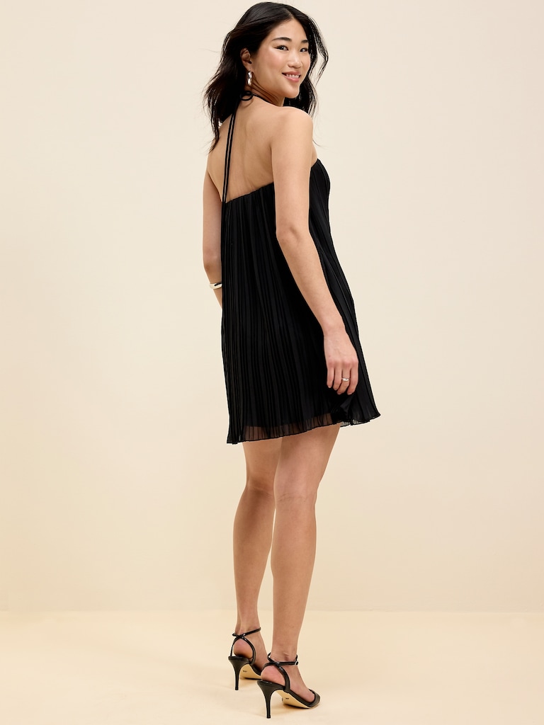 The Occasion by Old Navy Pleated Halter Swing Mini Dress