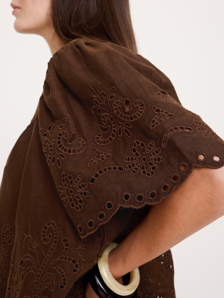 Linen Eyelet Square-Neck Top