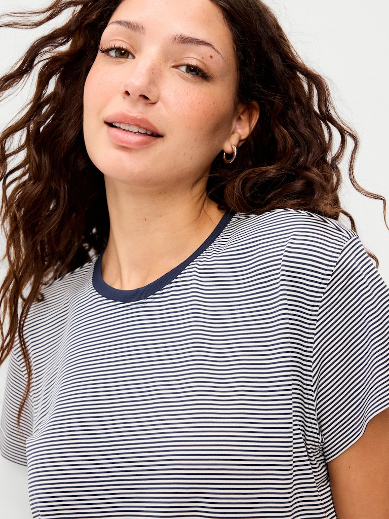 Seamless T-Shirt