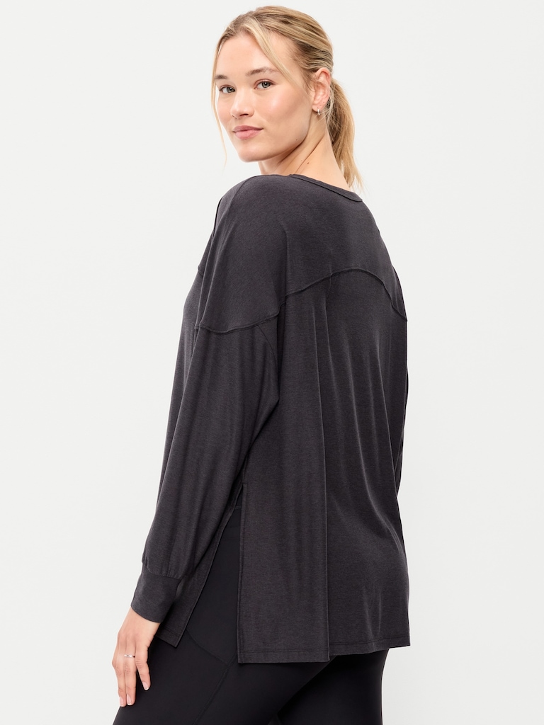CloudMotion Long-Sleeve Tunic