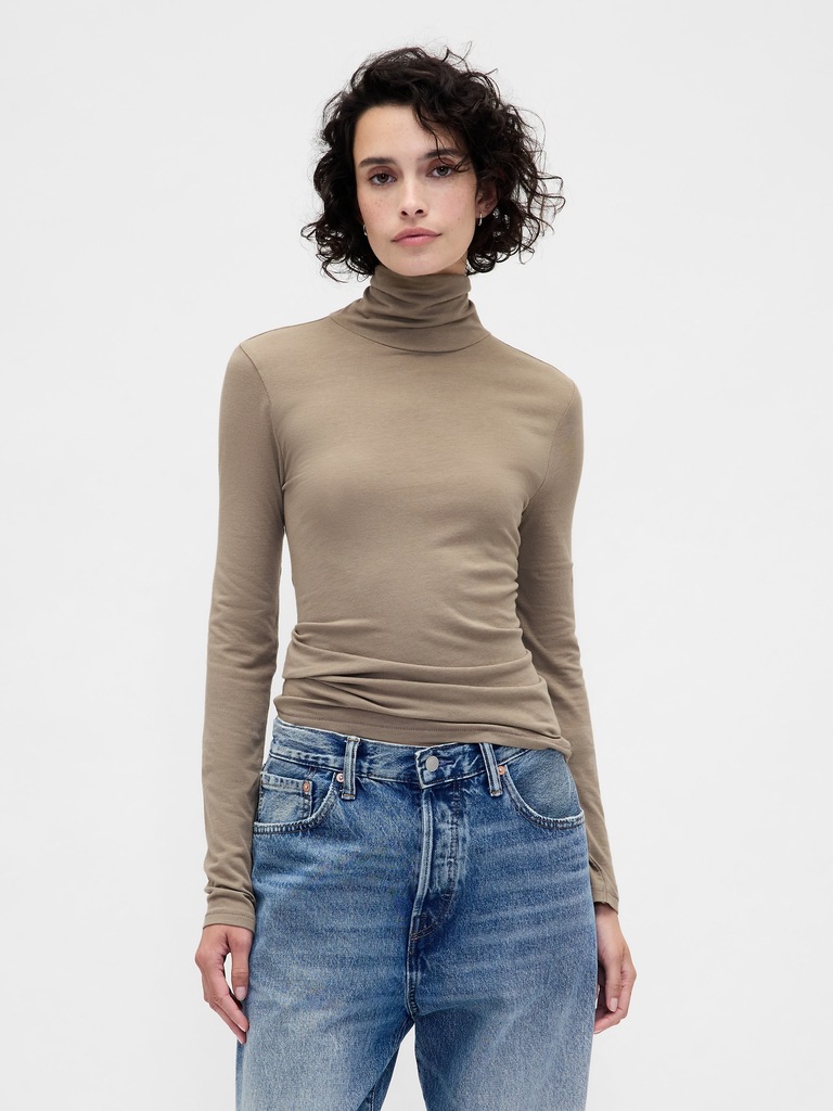 Featherweight Turtleneck