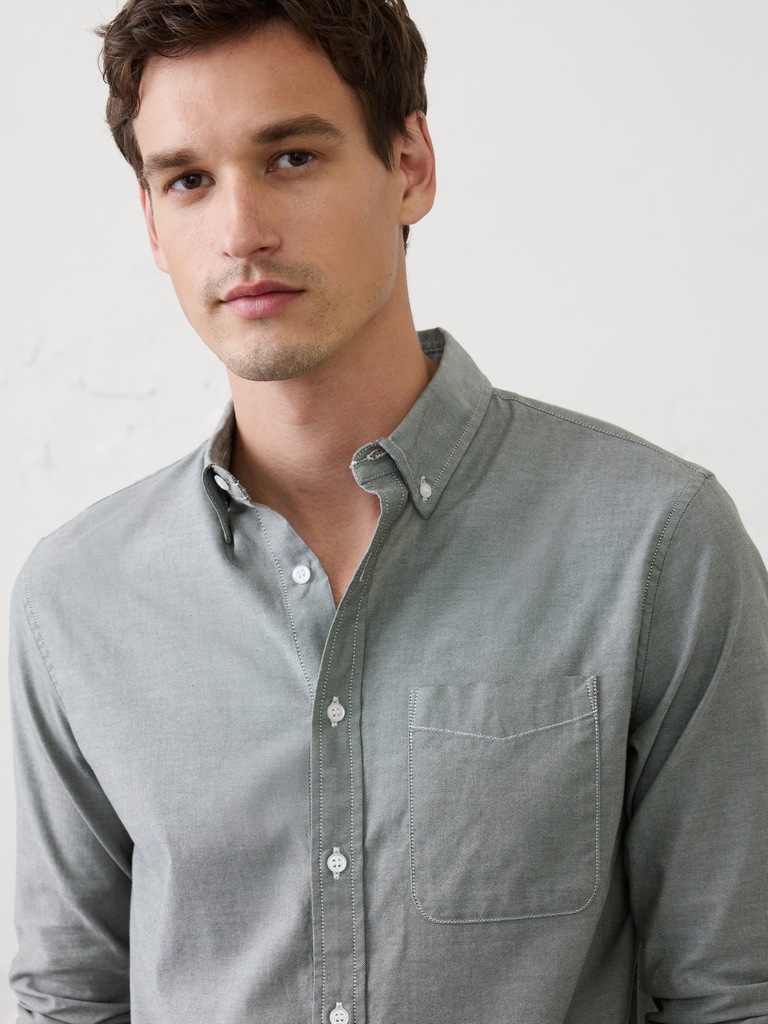 Slim-Fit Oxford Shirt