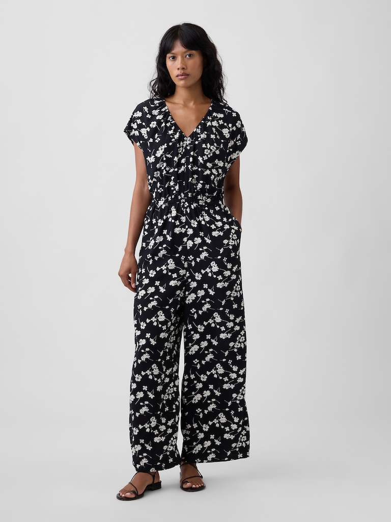 Flutter Sleeve Wide-Leg Jumpsuit