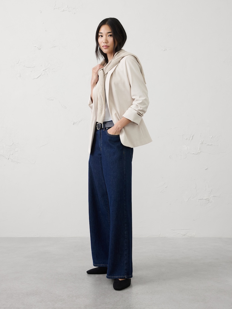 Sculpted Stretch Ruched-Sleeve Blazer