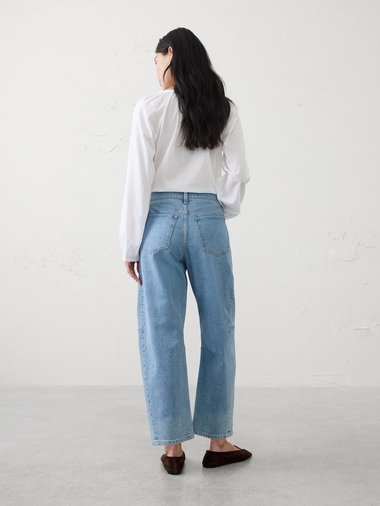 Barrel-Leg Mid-Rise Jean