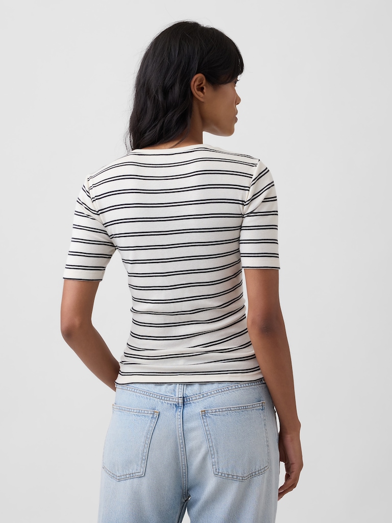 Modern Ribbed Crewneck T-Shirt