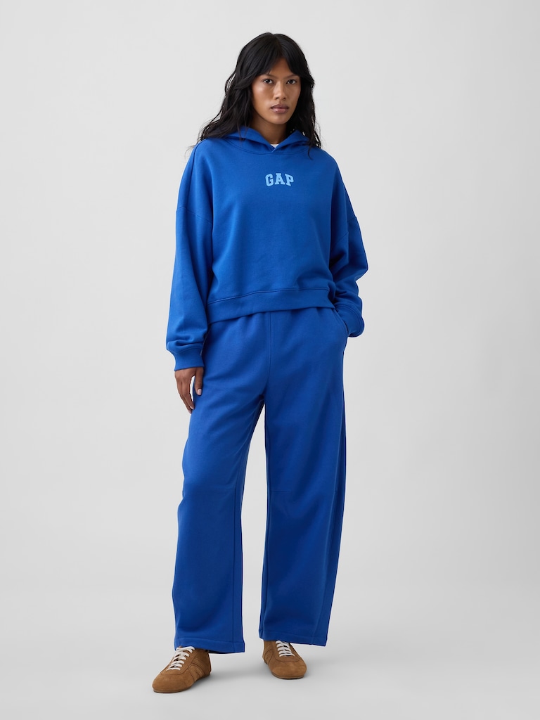 Relaxed Gap Mini-Logo Cropped Hoodie