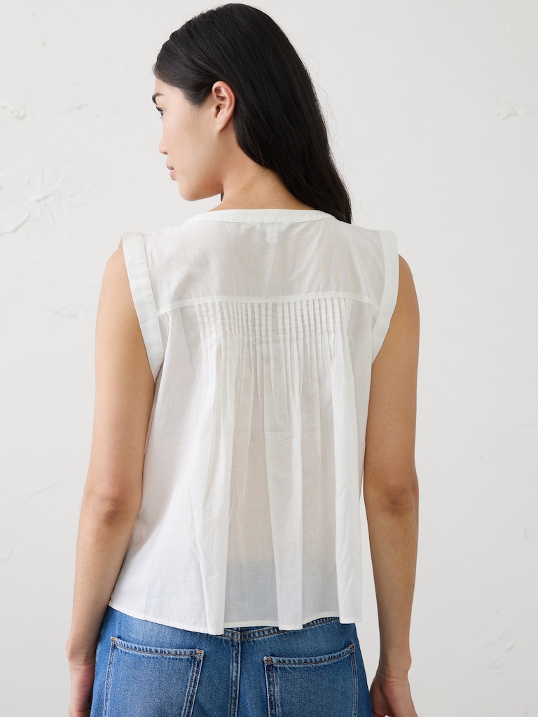 Picot High-Neck Top