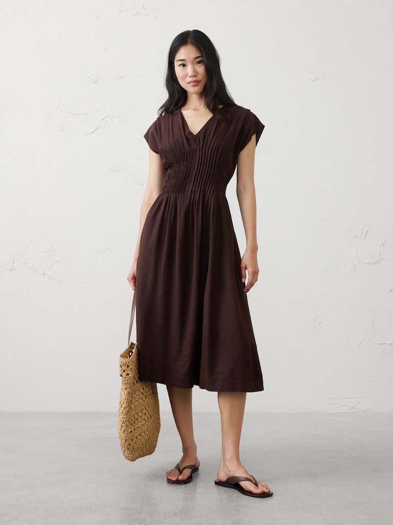 Linen-Blend Pleated-Waist Midi Dress