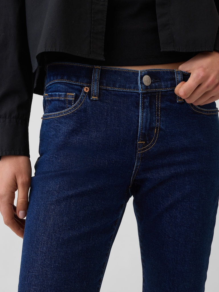 Low Rise Capri Jeans