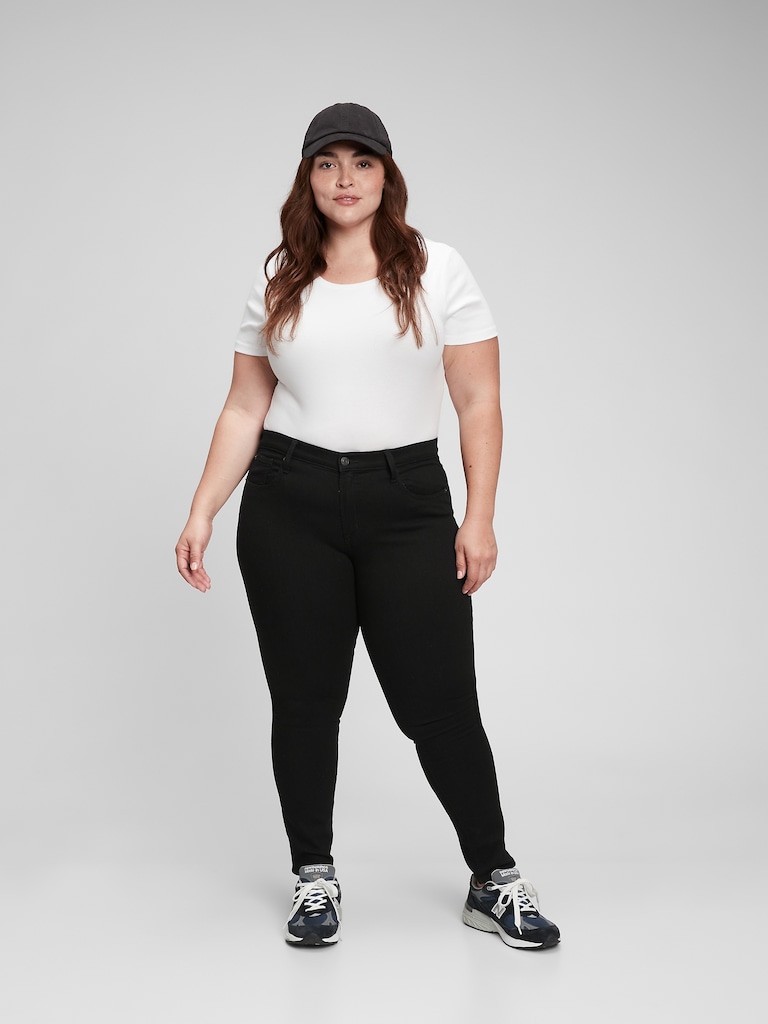 Mid Rise True Skinny Jeans with Washwell
