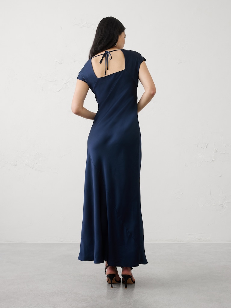 Flutter-Sleeve Maxi Dress